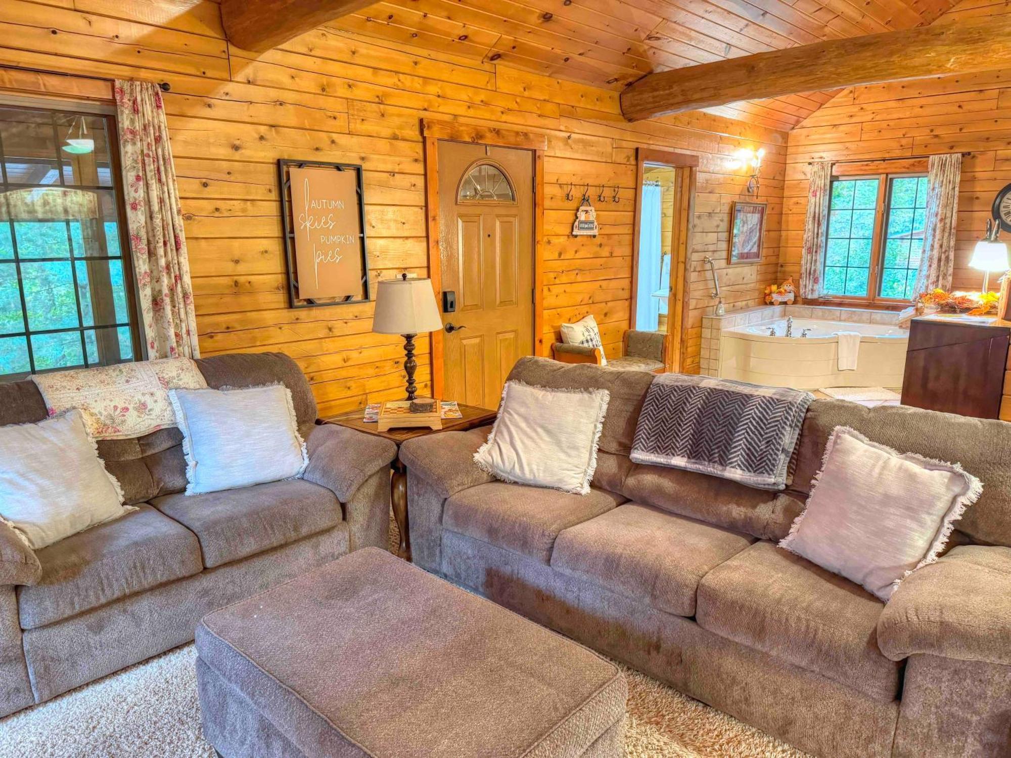 Ferngully Creek Cabins Millersburg Zewnętrze zdjęcie